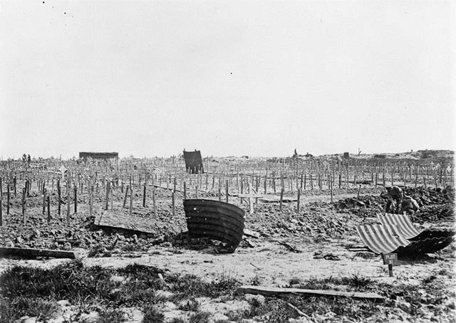 British cemetery at Hooge, just after the war. Image: Imperial War Museum